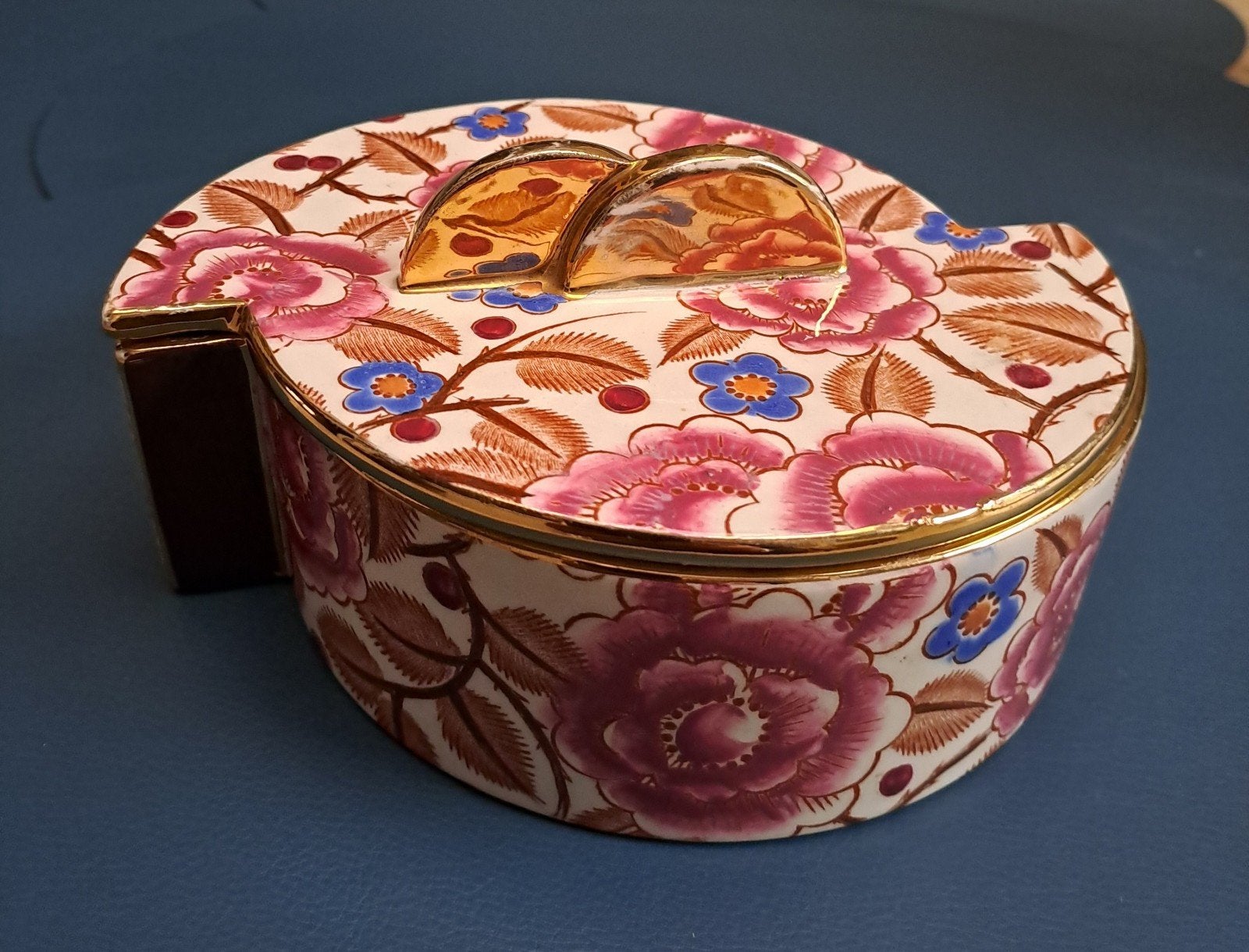 Art deco bonbonnière Raymond Chevalier, Ophalen