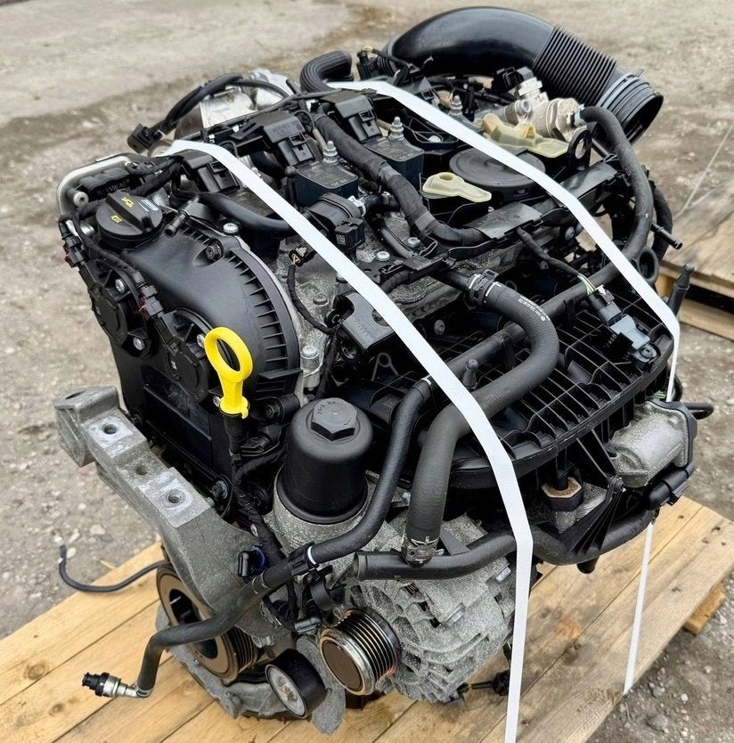 Moteur DNUE Complet ATECA AUDI A3 LEON Q2 CUPRA VW SEAT, Envoi, Utilisé, Skoda