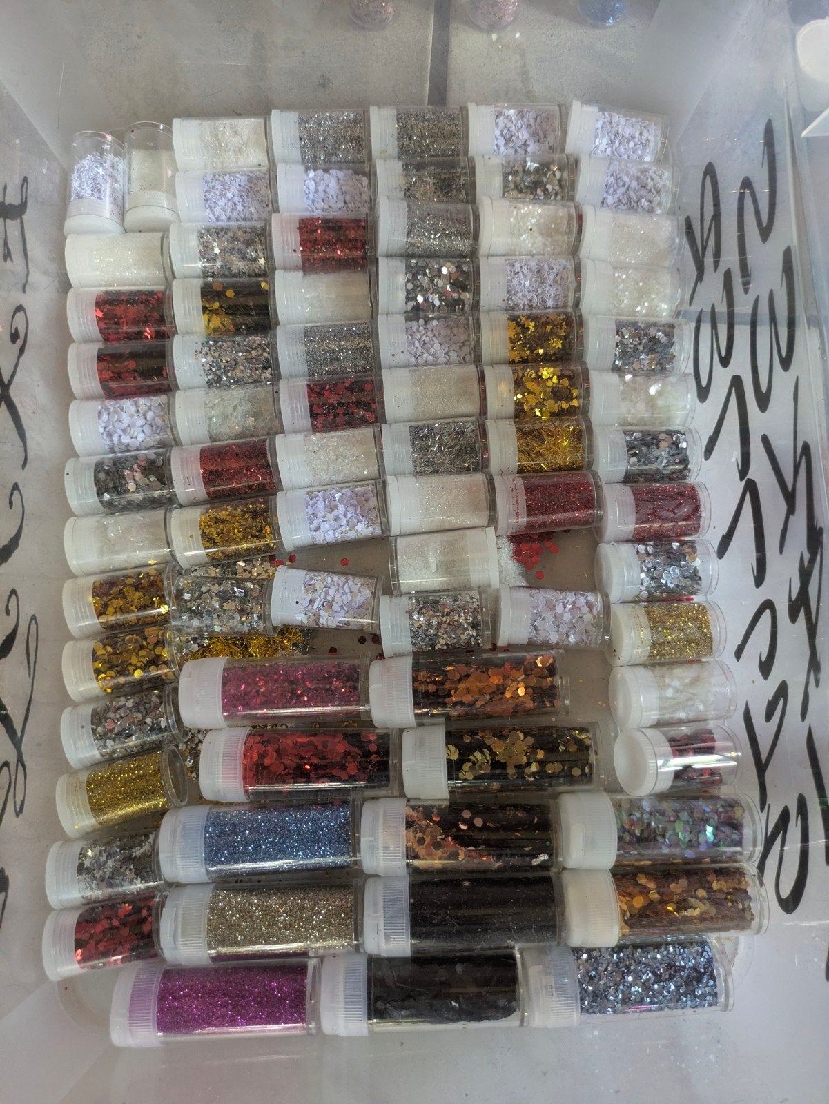 bak vol glitters 100 potjes, Ophalen, Nieuw, Knutselmateriaal