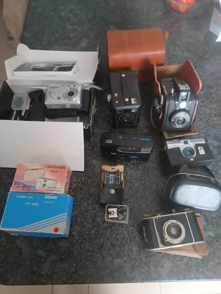 A vendre un lot d'appareils photo, Verzamelen, Foto-apparatuur en Filmapparatuur, Ophalen, 1940 tot 1960, Fototoestel