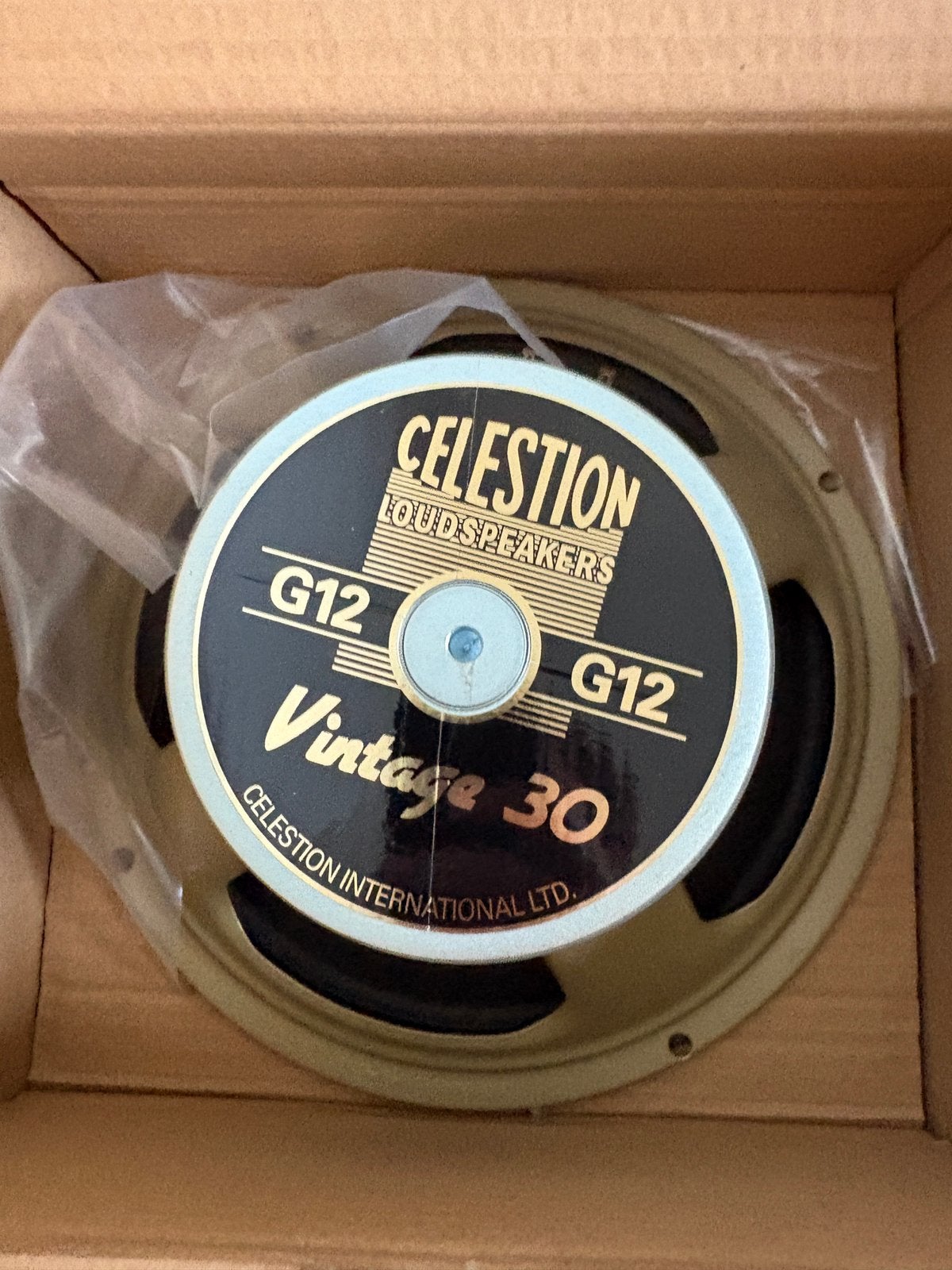 Celestion V30 8 ohms Made in China, Musique & Instruments, Enlèvement ou Envoi