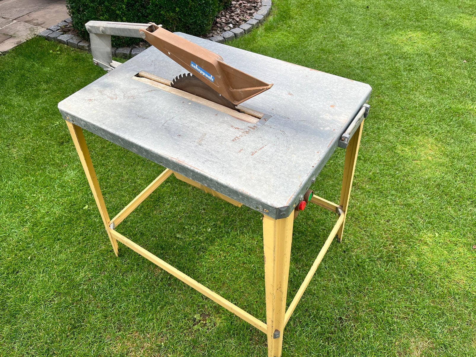 Zaagtafel, Ophalen, Gebruikt