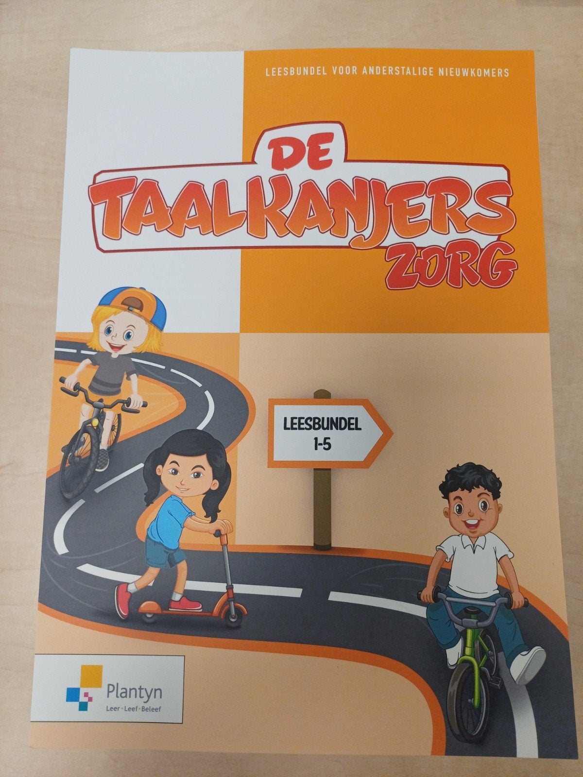 pakket "De taalkanjers, zorg", Livres, Neuf, Enlèvement ou Envoi, Plantyn, Néerlandais