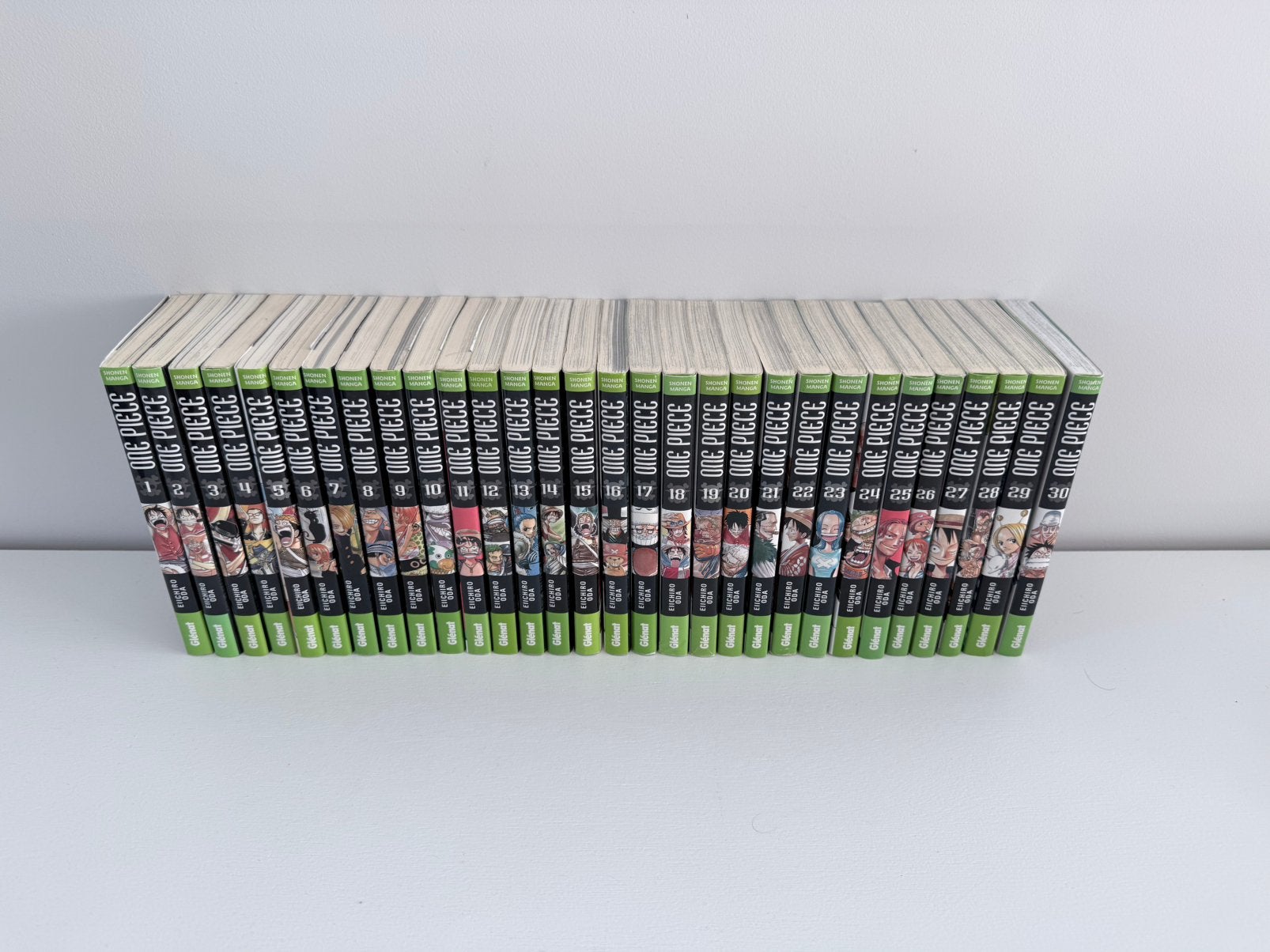 Lot One Piece Tomes 1 à 72 (Début de série Ancienne Édition), Plusieurs BD, Enlèvement ou Envoi, Comme neuf