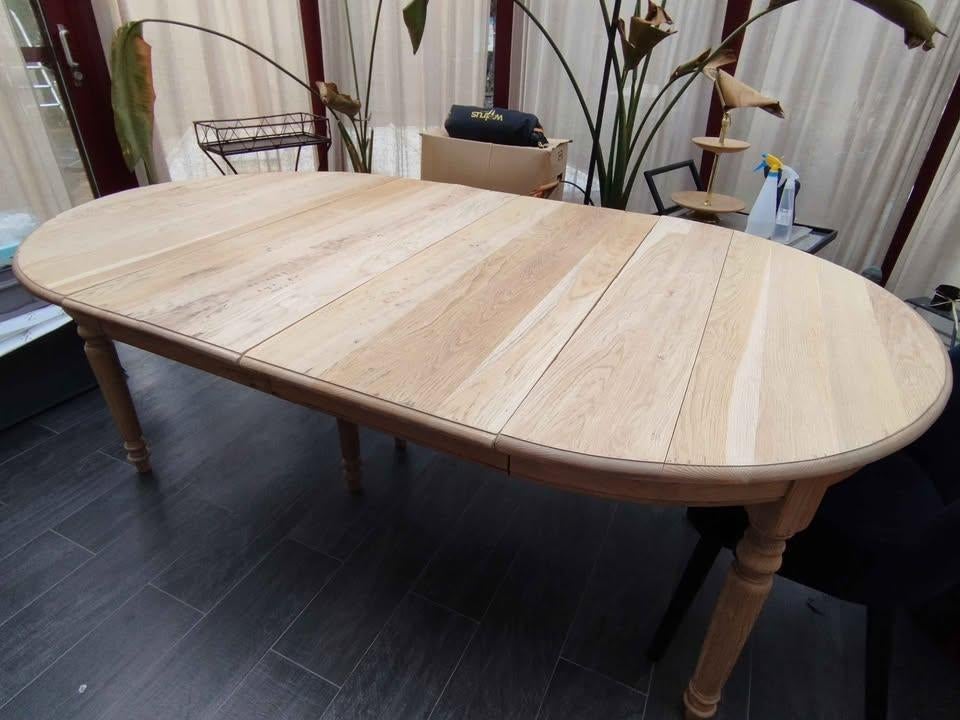 Table de salle à manger en chêne massif, Maison & Meubles, Enlèvement, Comme neuf