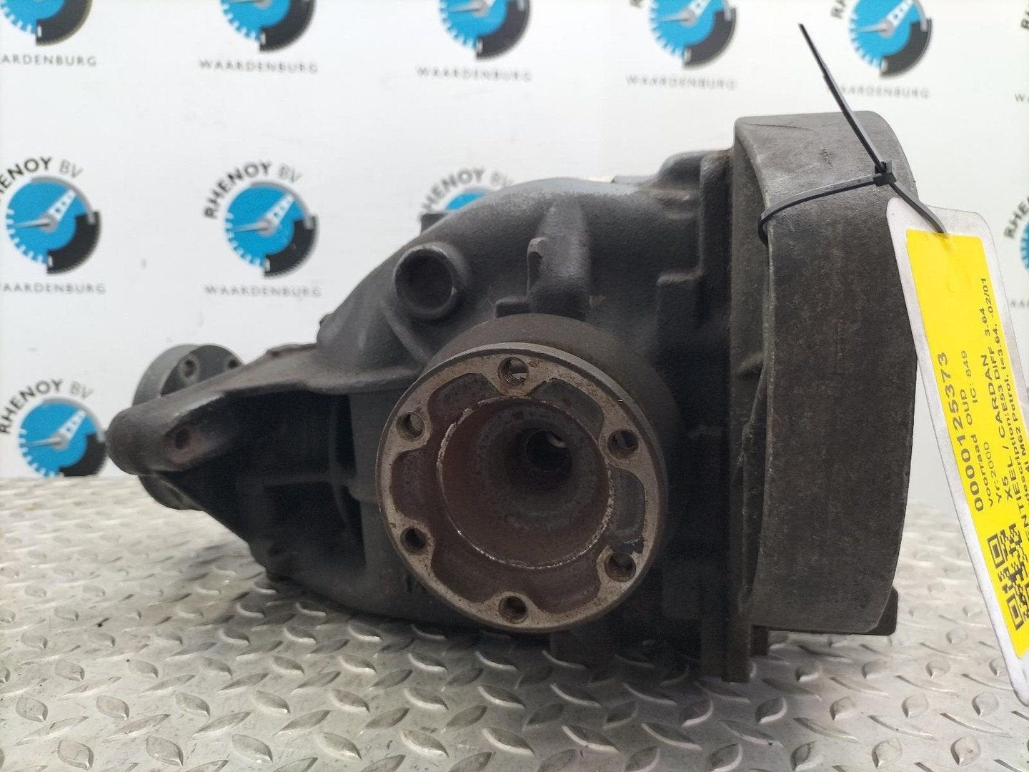 BMW X5 DIFFERENTIEEL / CARDAN 2000, Auto-onderdelen, Ophalen of Verzenden, Gebruikt, Stiba lid