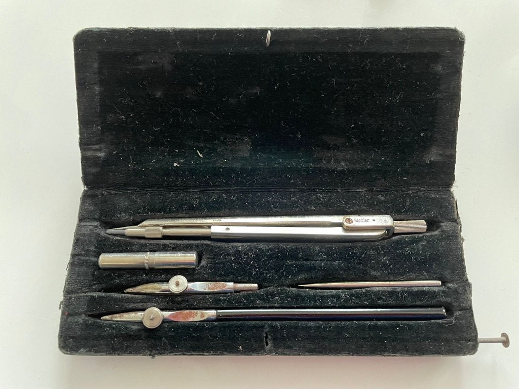 Ensemble passer ancien de la marque Nestler, Antiquités & Art, Enlèvement ou Envoi