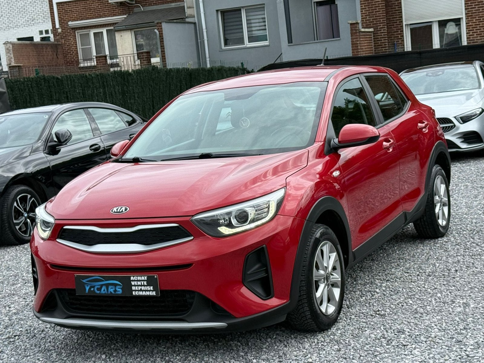 KIA STONIC 1.6CRDI //NAVI,CLIM…, Autos, Kia, Rouge, Achat, Apple Carplay, Entreprise