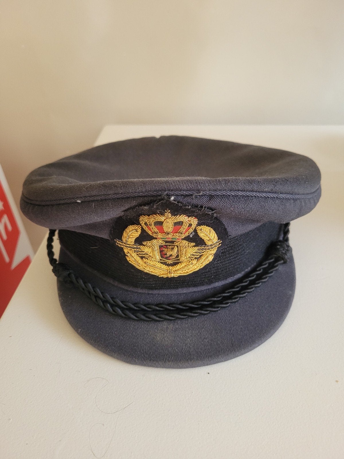chapeau d'officier, Enlèvement ou Envoi