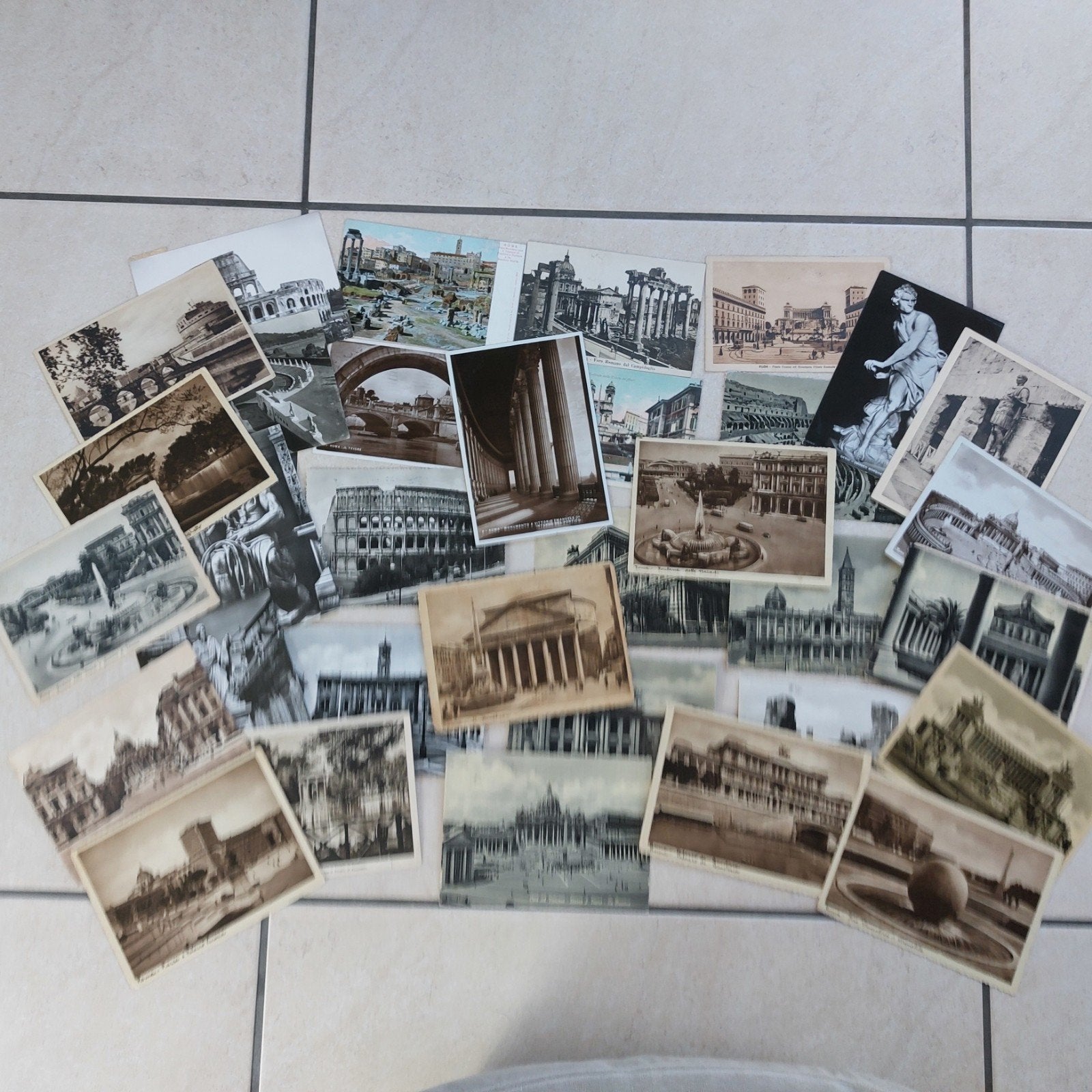 lot van 34 oude postkaarten van  Rome, Collections, Cartes postales | Étranger, Enlèvement ou Envoi