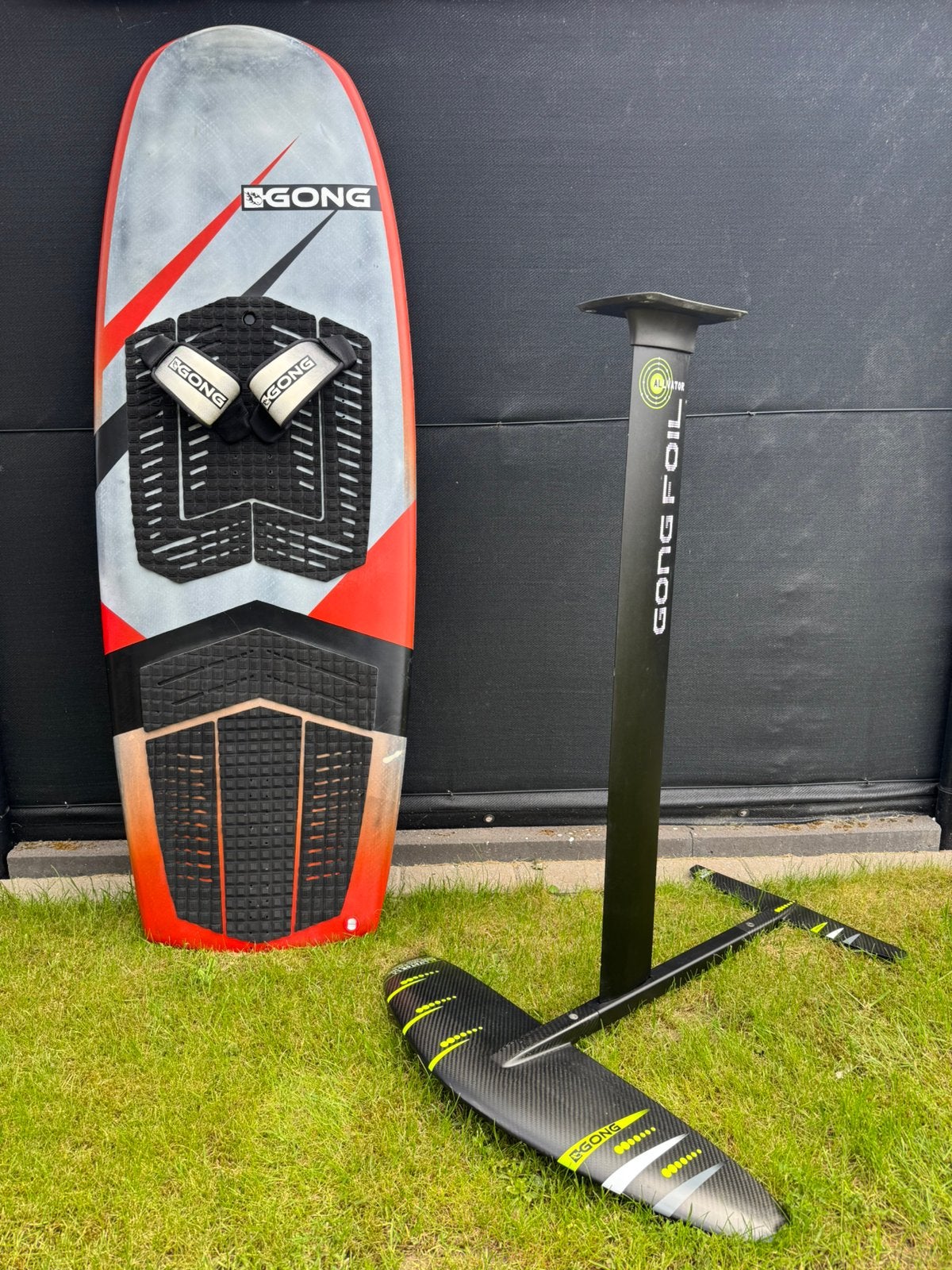 Kitefoilset Gong Catch 5.0 + Alvator foil M, Watersport en Boten, Foil, Ophalen, Zo goed als nieuw