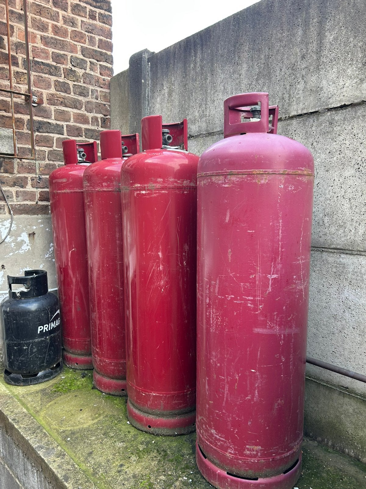 Bouteille de gaz a donner. 4051, Enlèvement, Comme neuf