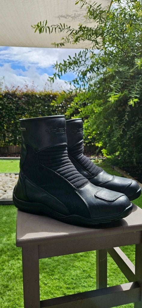 Bottes Moto "HELD", Motos, Vêtements | Vêtements de moto, Held, Seconde main, Bottes, Enlèvement