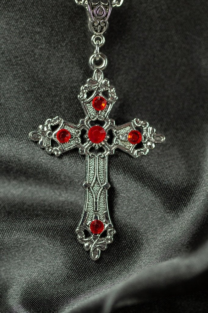 Collier en forme de croix gothique  avec pierres rouges, Envoi, Neuf, Argent, Autres matériaux