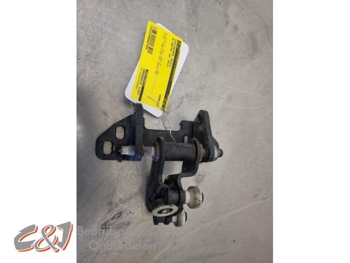 Roulette porte coulissante droite d'un Volkswagen Crafter (H, Volkswagen, -, 3 mois de garantie, Utilisé