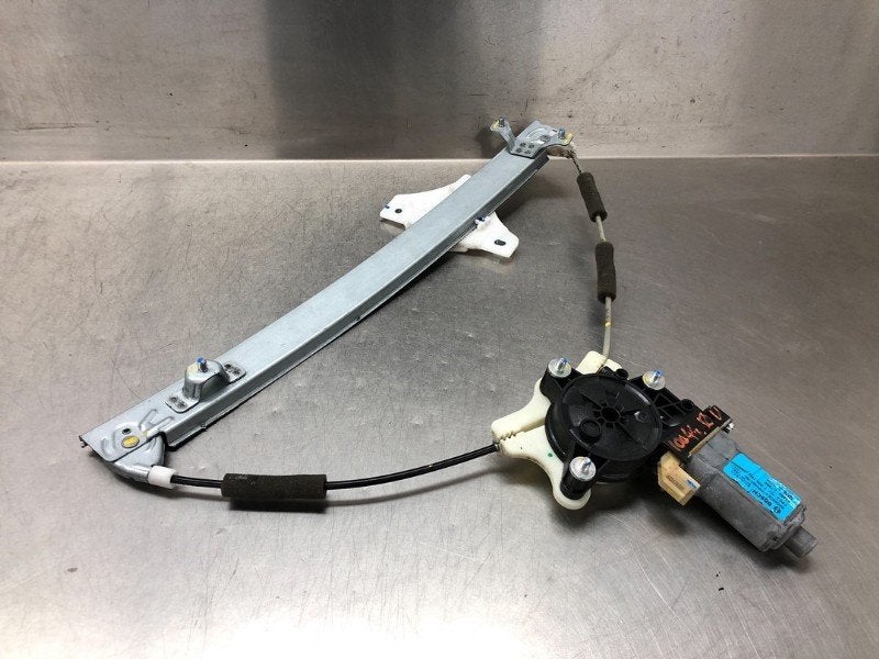 RAAMMECHANIEK RECHTS VOOR Hyundai i20 (GBB) (|82460C7000|), Robert Bosch AG, Gebruikt, Hyundai, Robert-Bosch-Allee 1
74232  Abstatt, DE