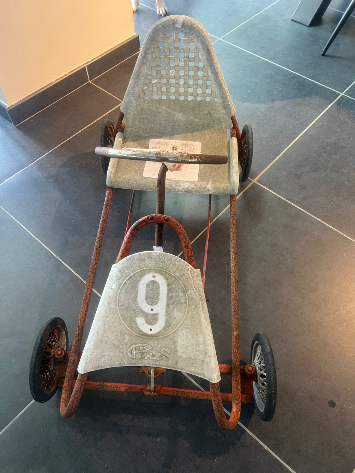 Go Kart Pines, Enlèvement, Utilisé