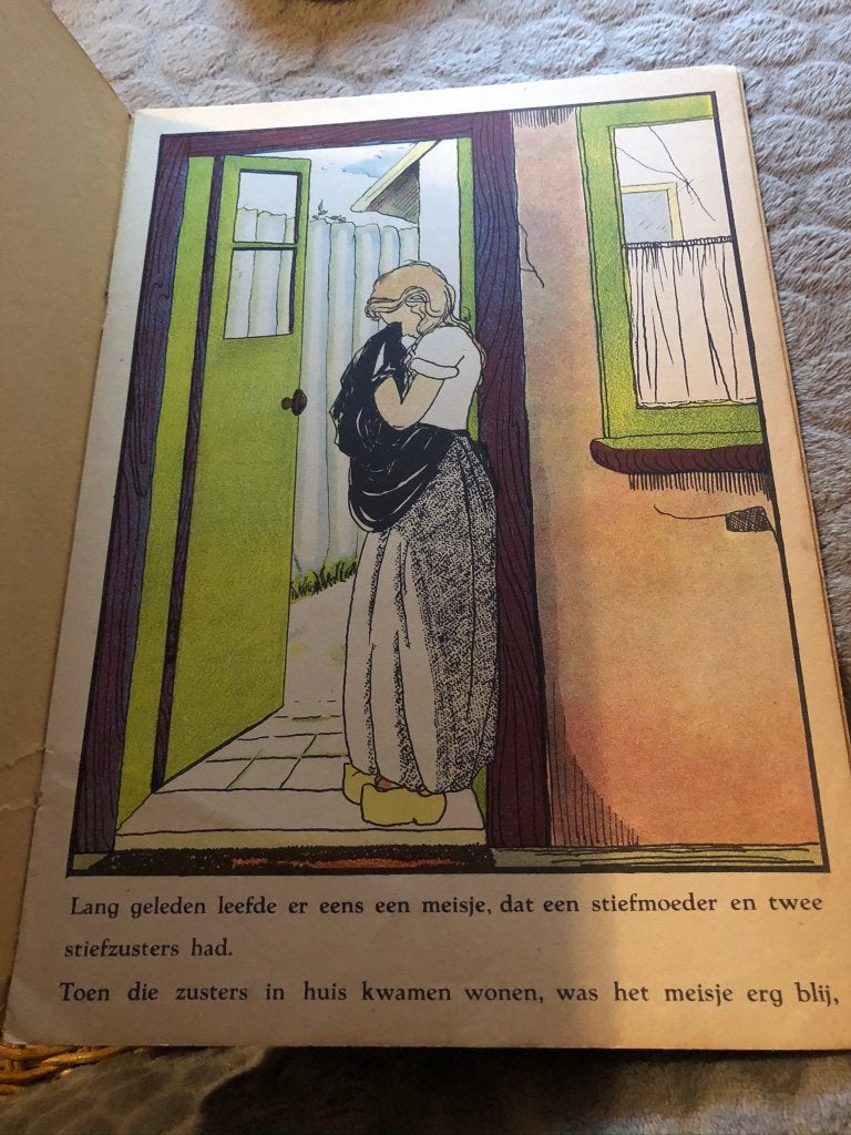 Assepoester - B. Van Balen 1948 zeldzame uitgave, Boeken, Ophalen of Verzenden, Gelezen, B. Van Balen