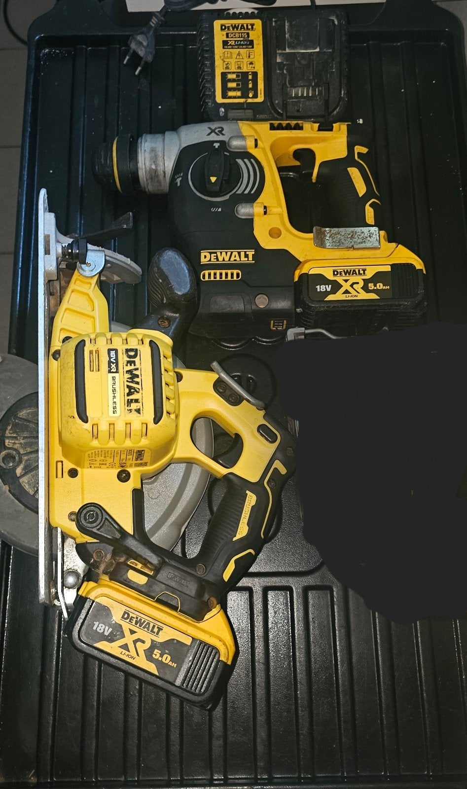 lot dewalt, De Walt, 1200 watts ou plus, 30 à 70 mm, Enlèvement