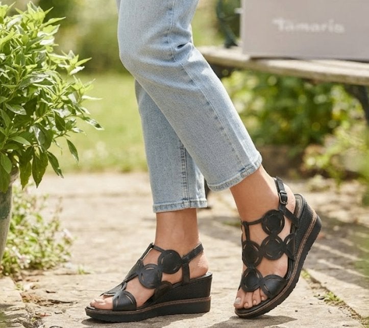 sandales compensées Tamaris en cuir noir taille 38, Tamaris, Enlèvement, Porté, Noir