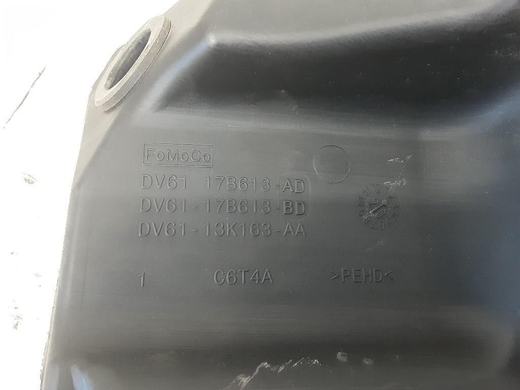 RUITENSPROEIERRESERVOIR VOOR Ford Transit Connect (PJ2), Gebruikt, Mevr. I. Hauben, Ford, Rue de l'Espoir 34 34
4030  GRIVEGNÉE, BE