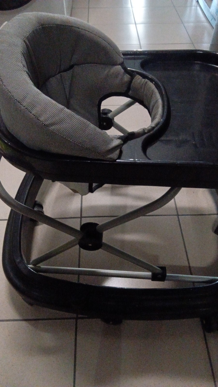 Loopstoel voor baby en peuter, Kinderen en Baby's, Ophalen, Zo goed als nieuw