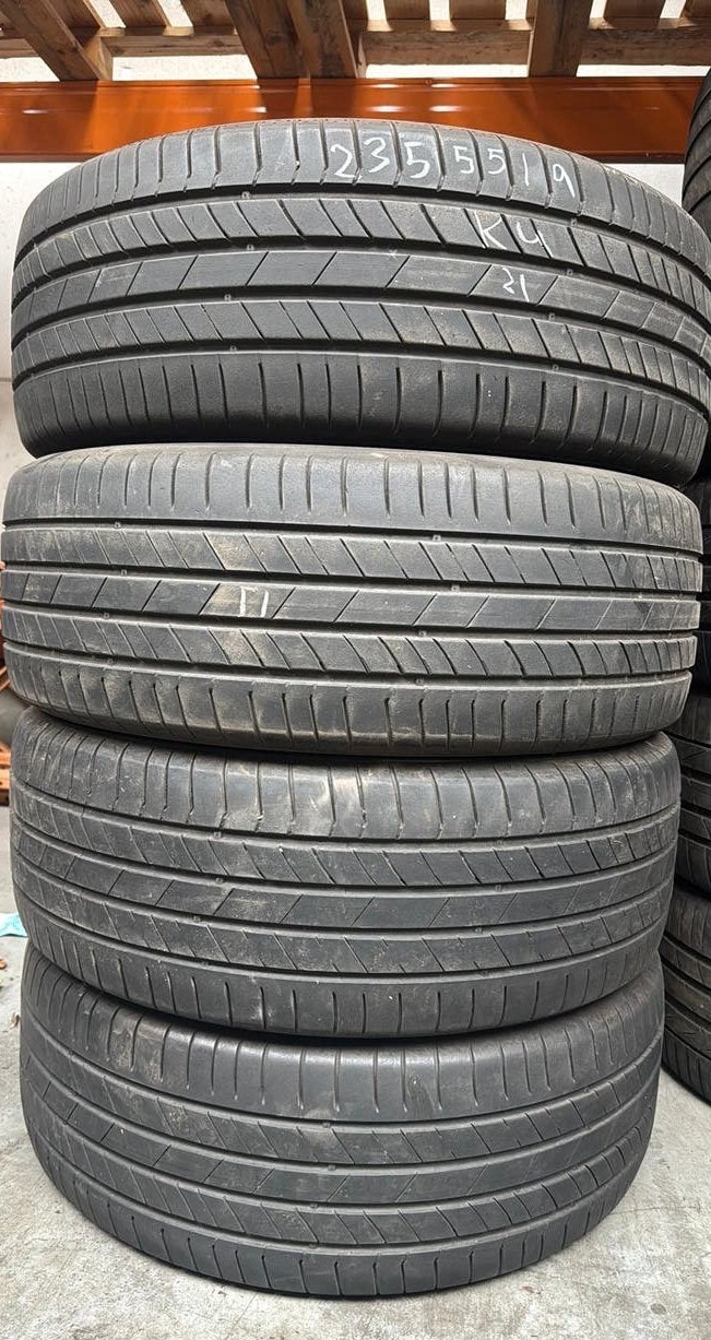 Pneus d'été 2355519 235/55/19 235/55R19 marque Kumho, Enlèvement