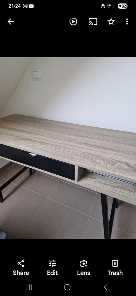 Bureau, Ophalen