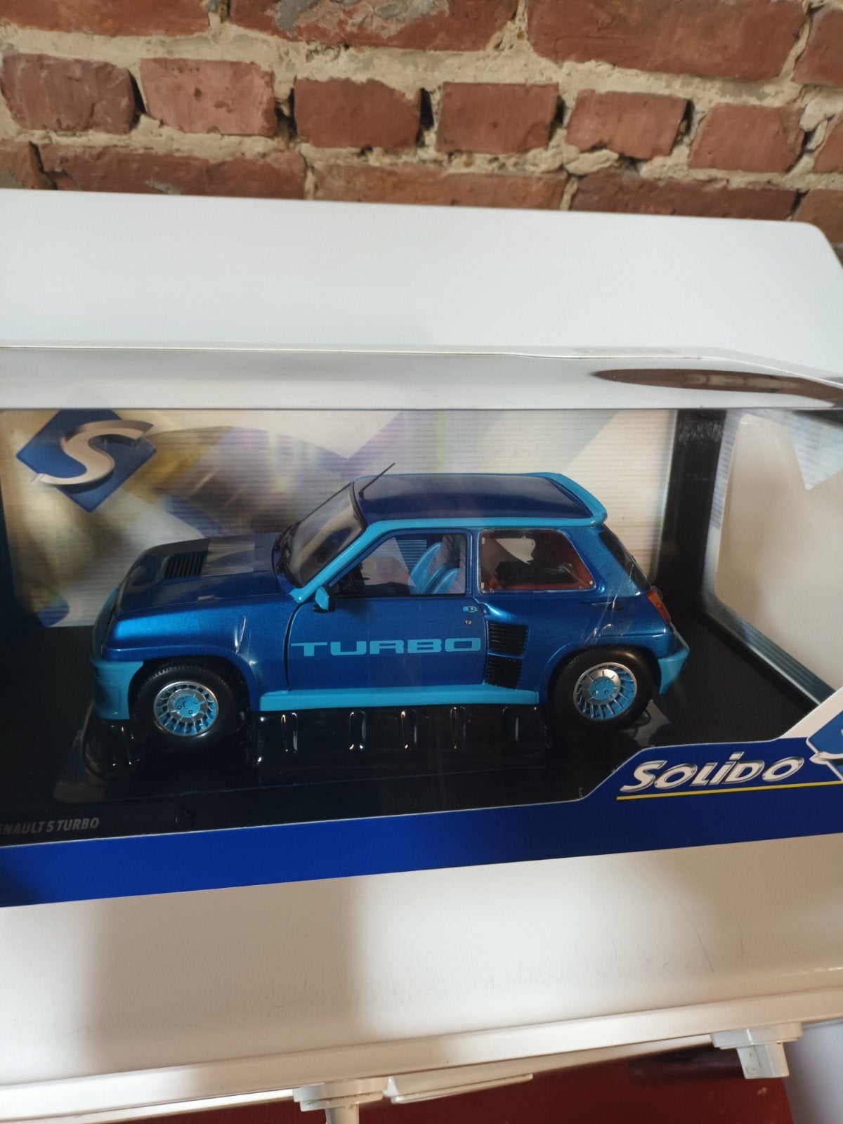 Renault R 5 turbo, échelle 1,18 en OVP., Hobby & Loisirs créatifs, Voitures miniatures | 1:18, Solido, Enlèvement ou Envoi