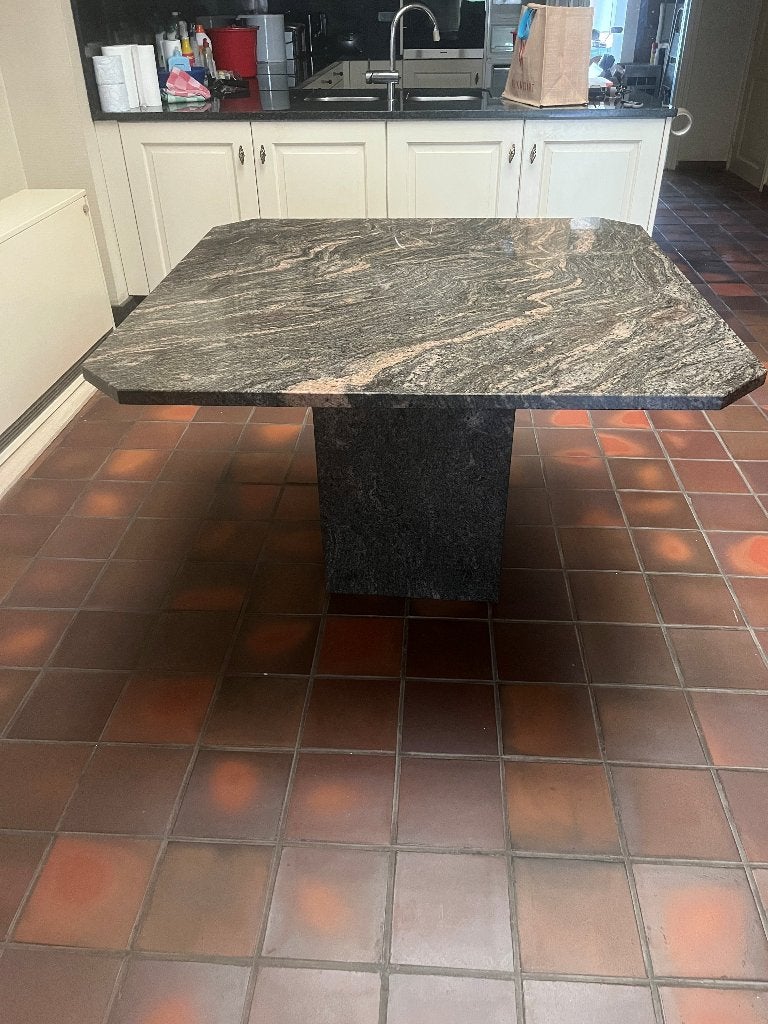 granieten tafel - vierkant, Ophalen, Overige materialen, Vierkant, Zo goed als nieuw