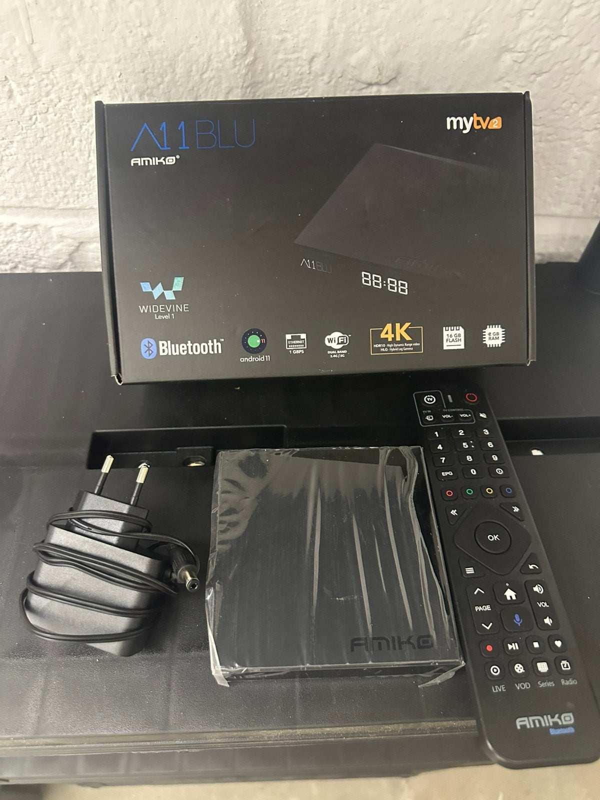 Amiko A11 BLU – Box TV Android 11 4K – Comme neuve, TV, Hi-fi & Vidéo, Enlèvement ou Envoi, Comme neuf
