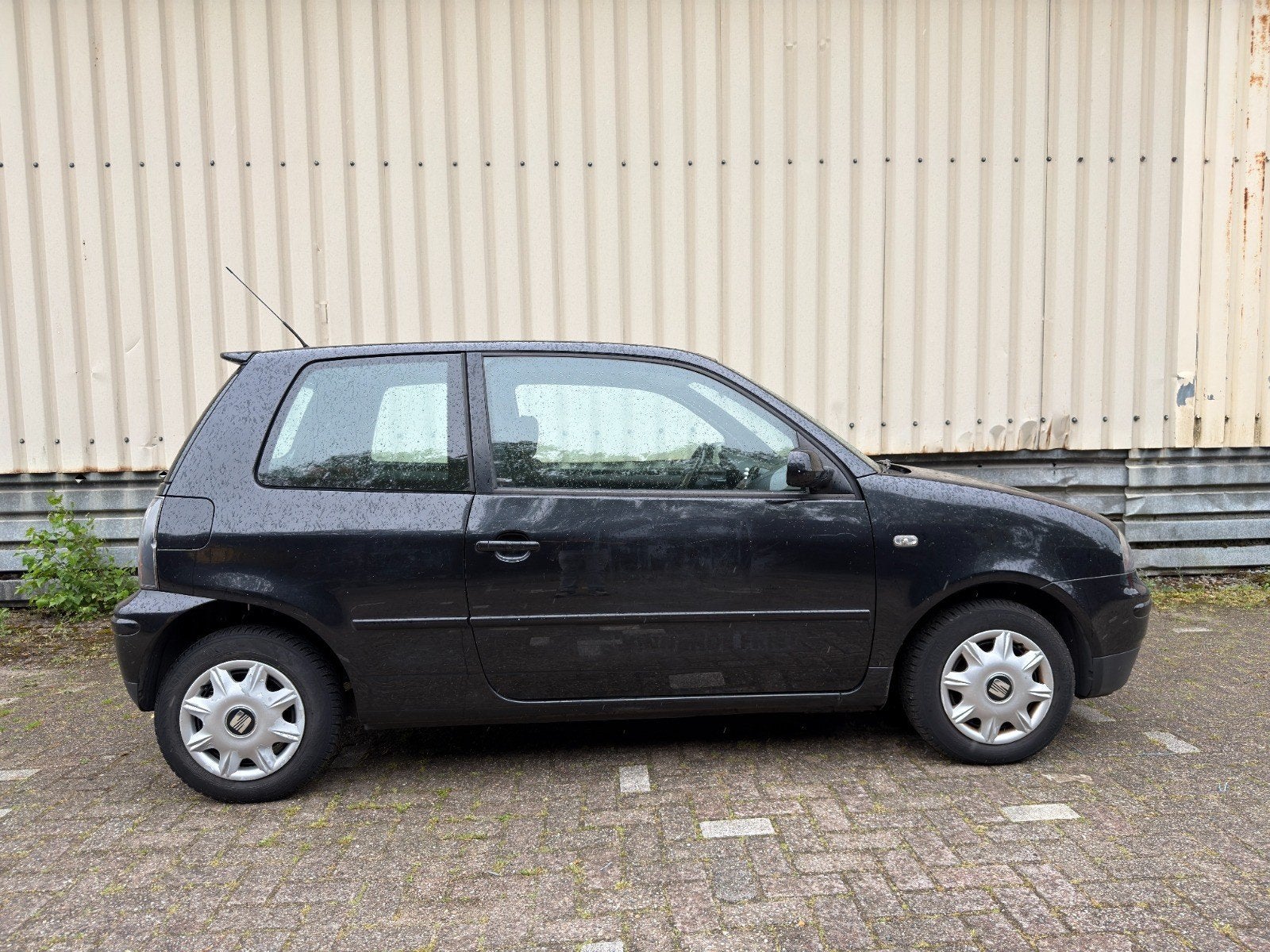 Seat Arosa 1.4 44KW 2003 Zwart, Auto's, Zwart, Arosa, Zwart, Particulier