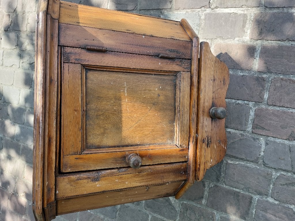 hoekkastje, Ophalen