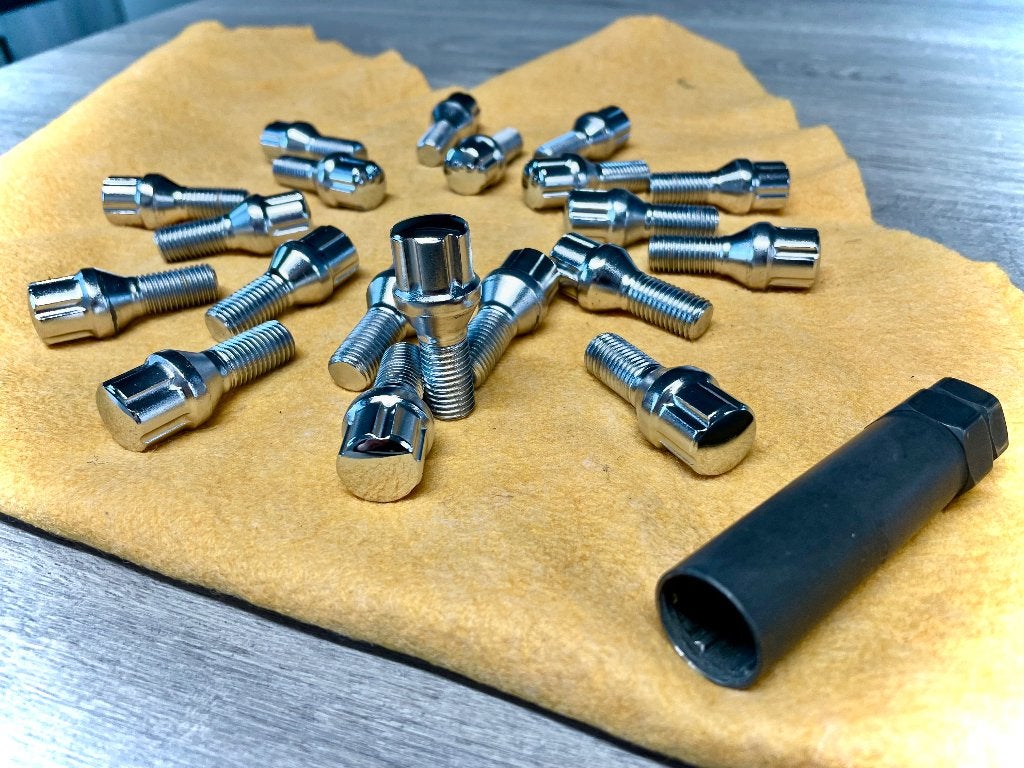 Wielbouten chroom M12x1,5 + dop / NIEUW, Auto-onderdelen, Ophalen of Verzenden, Nieuw
