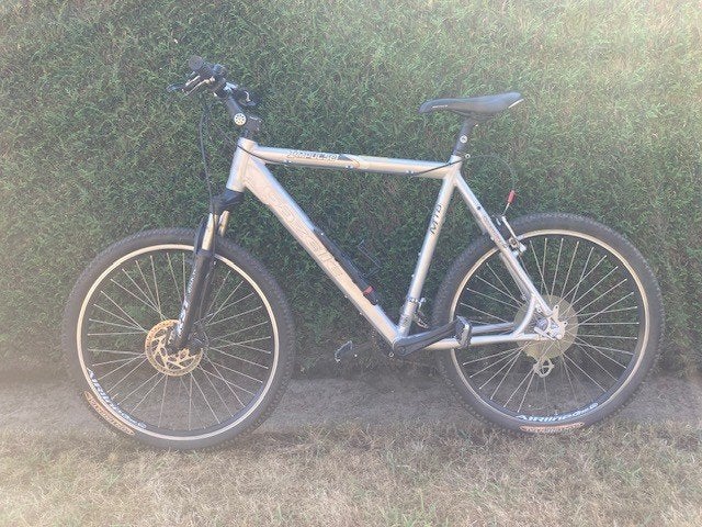 Mountainbike, Ophalen, Vering, Zo goed als nieuw, 15 tot 20 versnellingen