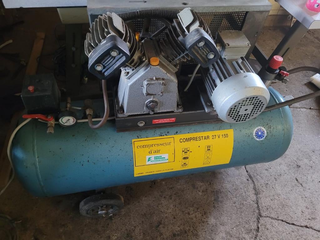 Compresseur d’air COMPRESTAR 27 V 150, Bricolage & Construction, Compresseurs, Enlèvement