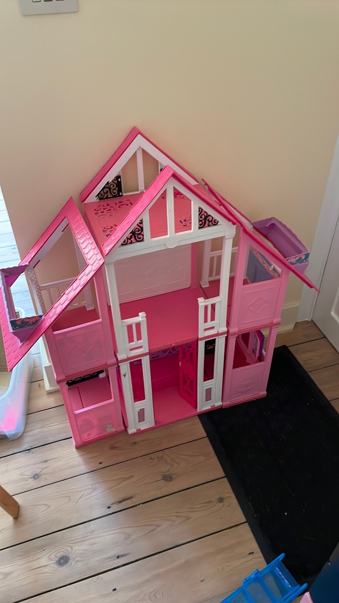 Barbie poppenhuis goede staat, Ophalen, Gebruikt, Poppenhuis
