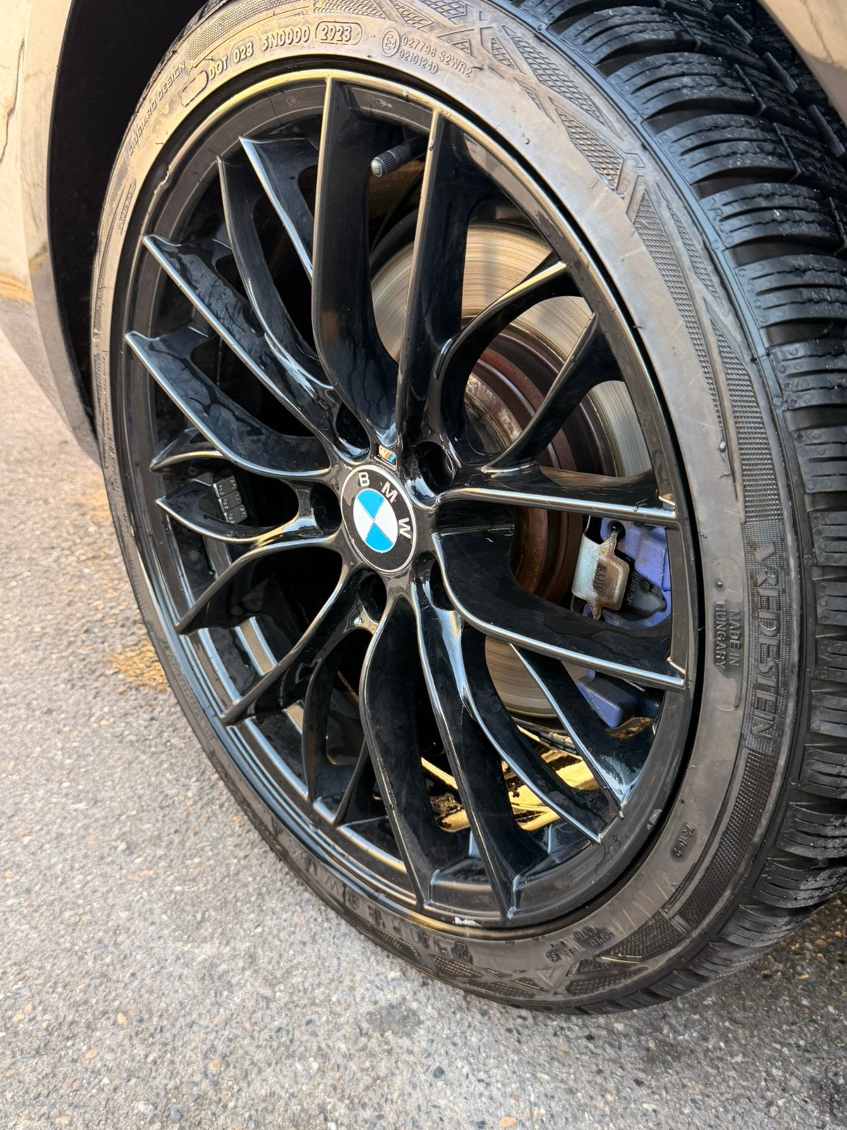 Jantes et pneus  M 18 bmw, Autos : Pièces & Accessoires, Enlèvement, Pneus hiver, Pneu(s)