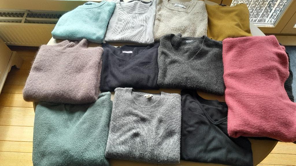 12 Winterstuks, Kleding | Dames, Truien en Vesten, Ophalen of Verzenden, Gedragen, Maat 42/44 (L)