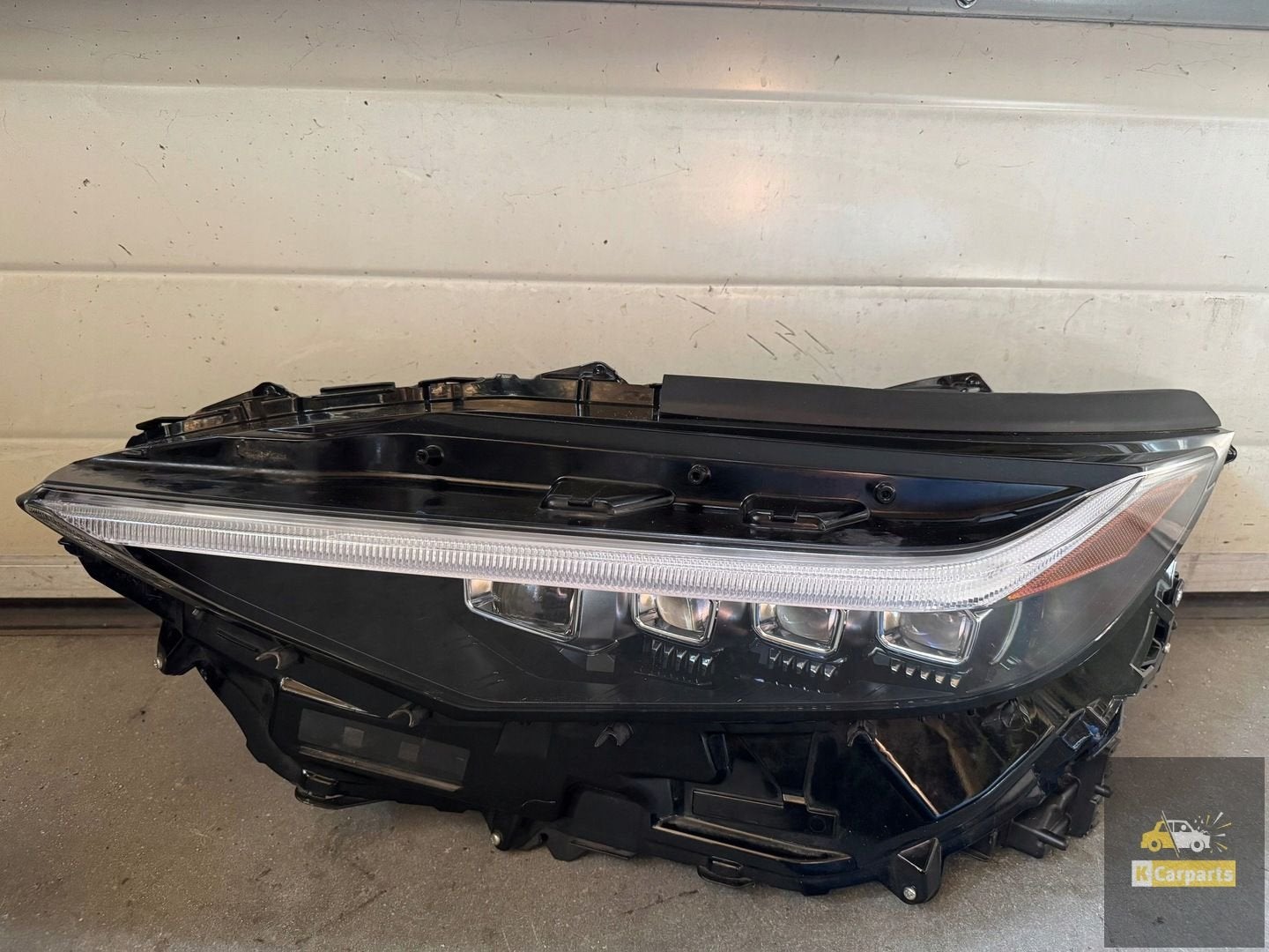 42-122, Phare avant gauche enti rement LED pour Toyota bZ4X, Info@toyota.co.jp, Toyota Motor Corporation, Toyota-Cho 1
471-8571  Toyota City