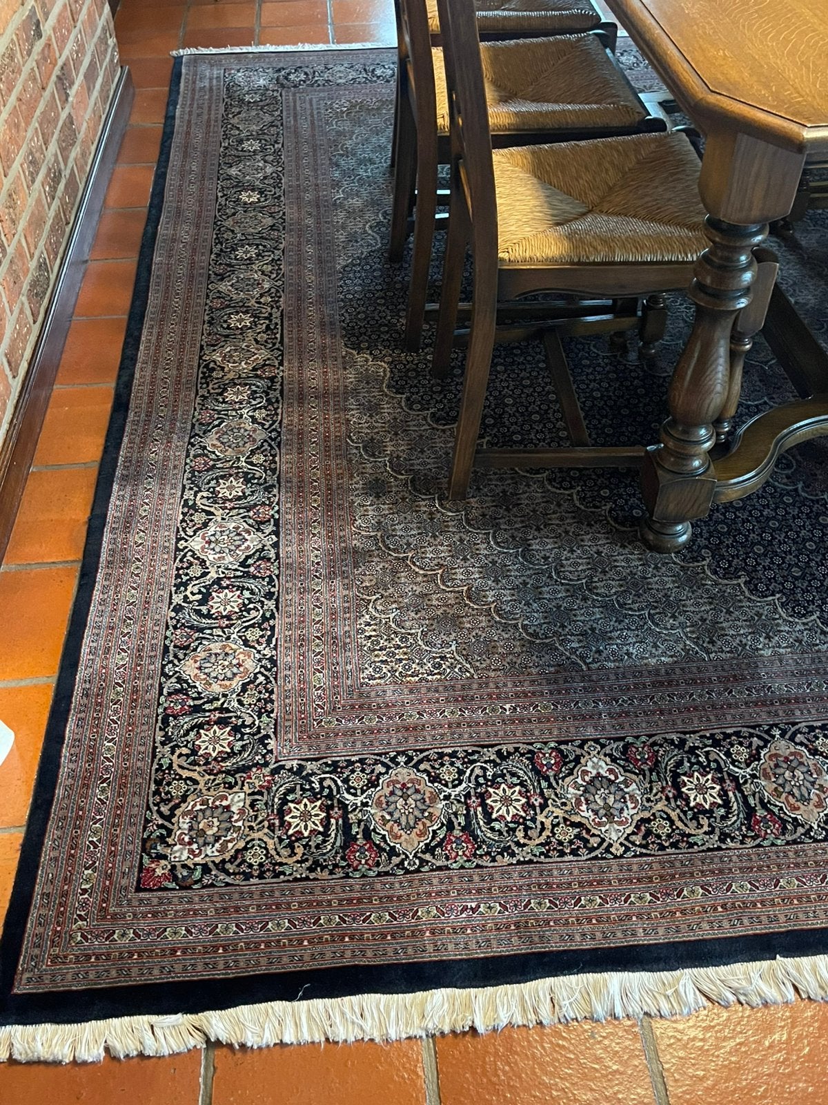 Tapis persan, Enlèvement