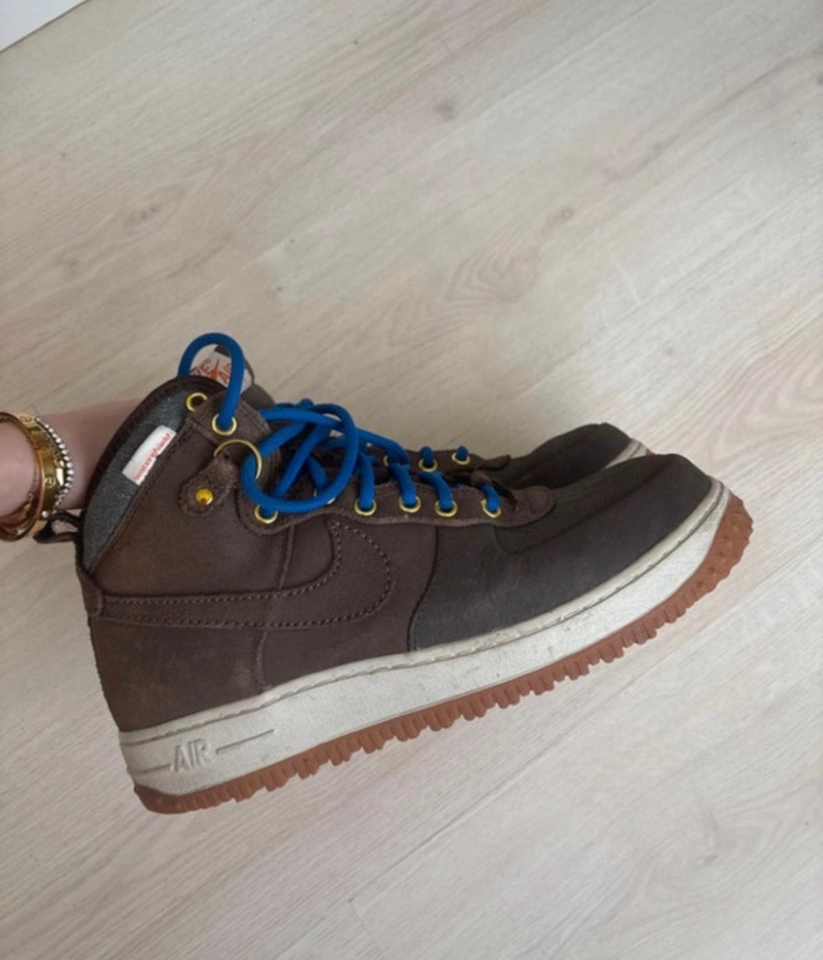 Sneakers hautes Nike en cuir marron avec laine, Vêtements | Hommes, Enlèvement ou Envoi, Comme neuf, Brun, Baskets
