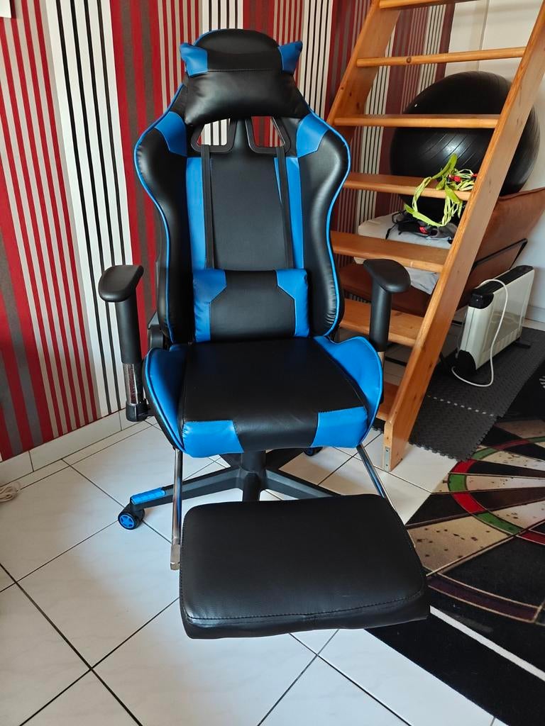 Gaming stoel. Nieuw, 2x gebruikt., Ophalen, Nieuw