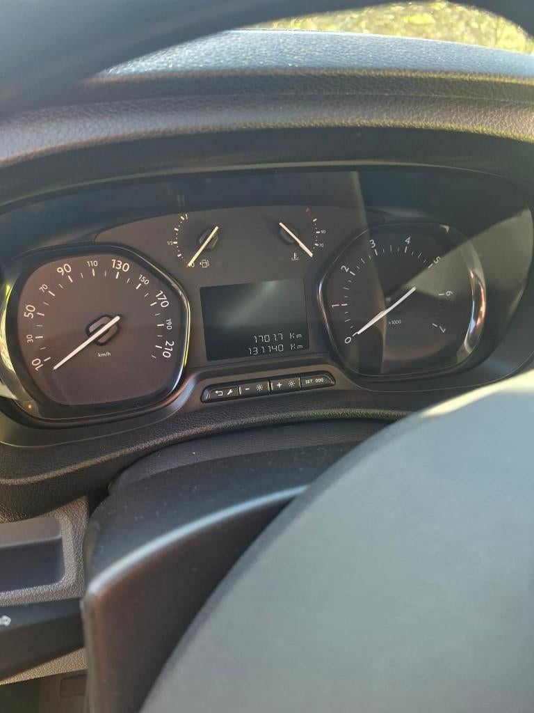 Toyota proace, Auto's, Toyota, Voorwielaandrijving, 4 cilinders, ProAce, Leder en Stof