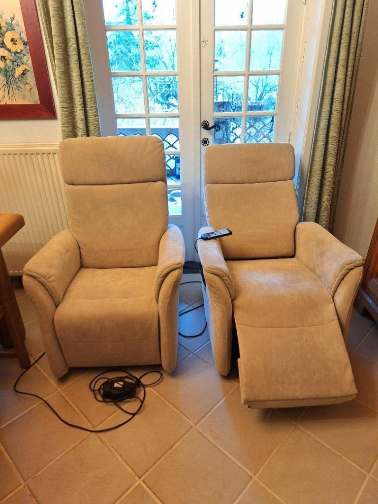 fauteuils électrique HUKLA, Maison & Meubles, Fauteuils, 75 à 100 cm, Comme neuf, Enlèvement, Classique