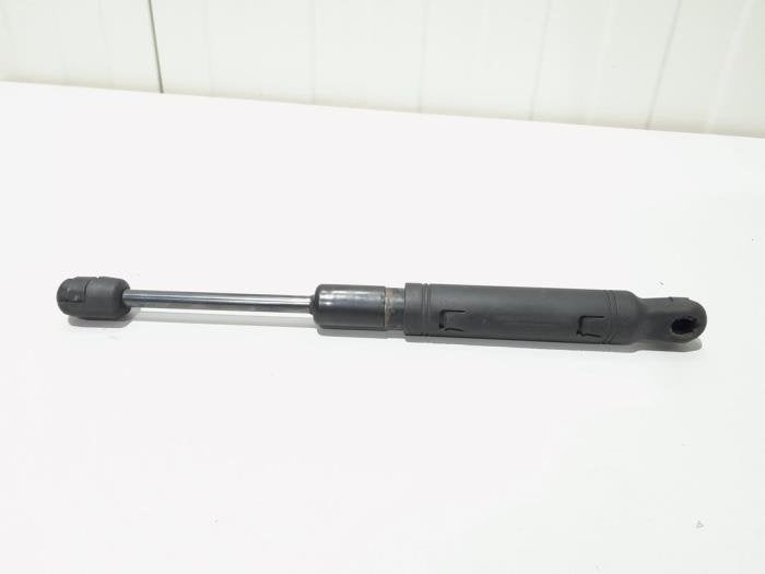 Amortisseur capot moteur droit d'un BMW 5-Serie, -, 3 mois de garantie, Utilisé, -