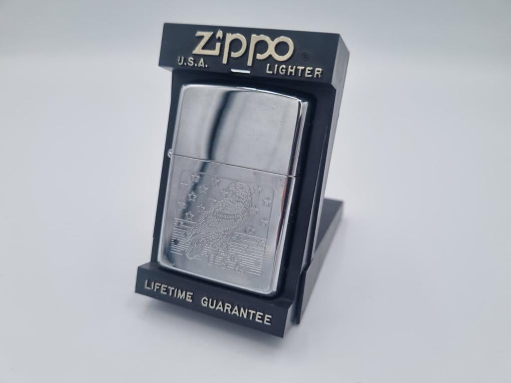 Zippo Usa Eagle gravé 1994, Collections, Envoi, Neuf, Briquet