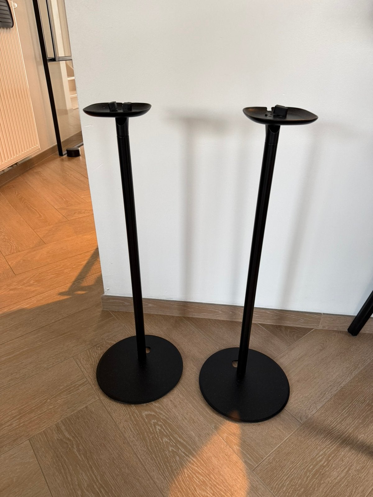 Sonos - One - Speakerstandard - 2x, Audio, Tv en Foto, Home Cinema-sets, Ophalen, Zo goed als nieuw