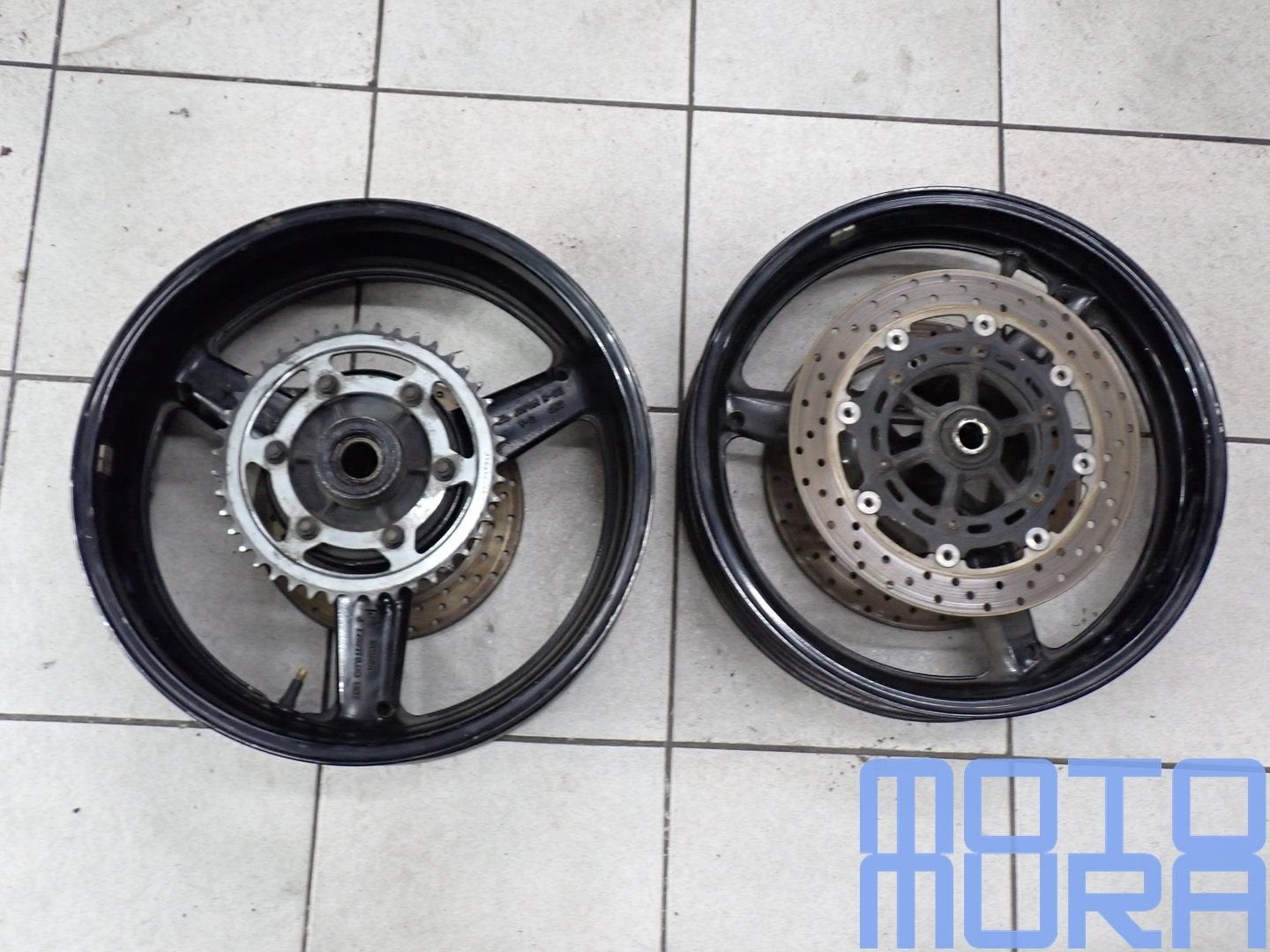 Velgenset compleet voor Yamaha YZF R1 1998 - 2001 velgen vel, Motoren, Gebruikt, -, -, Ophalen of Verzenden