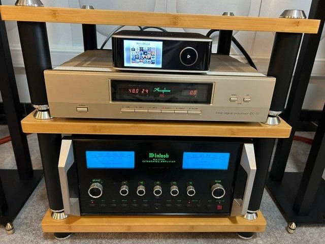 Accuphase DC37 DAC-Prachtig -Top high end, Ophalen of Verzenden, Zo goed als nieuw
